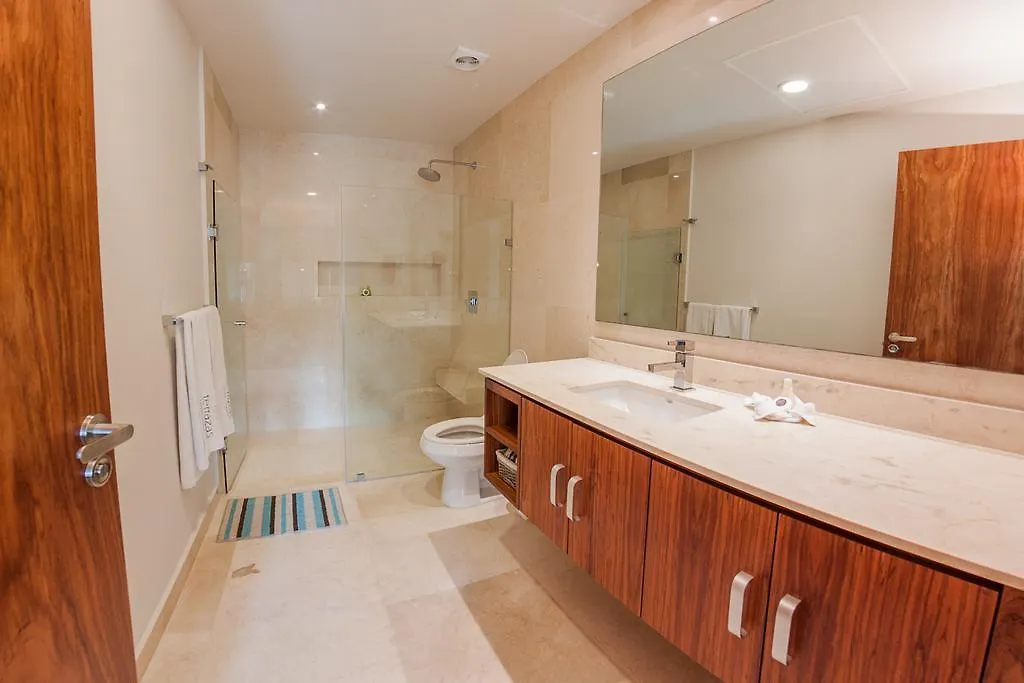 Gorgeous 3Br Condo In Amazing Neighborhood By Happy Address 0*, Playa del Carmen Mexico